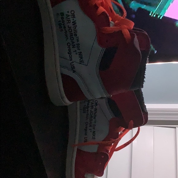 Off white air forces Chicago’s - Picture 2 of 5